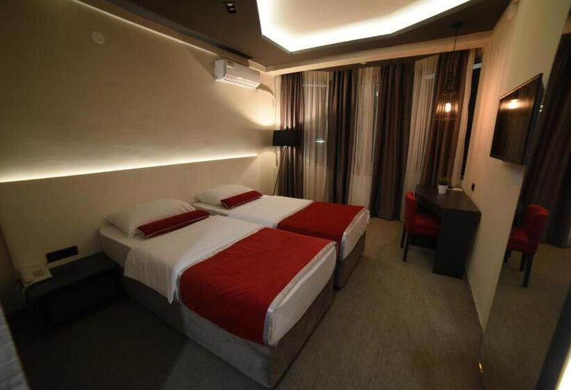 スタンダードルーム, Bavka