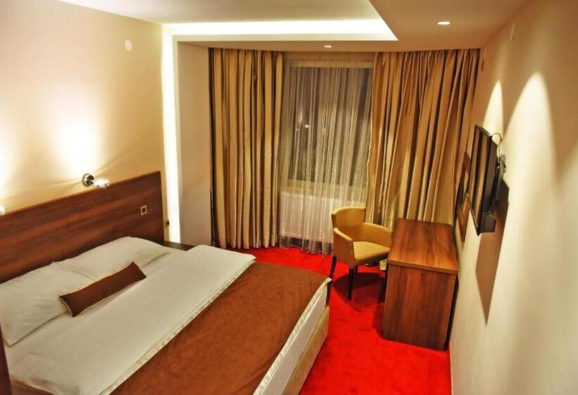 スタンダードルーム, Bavka