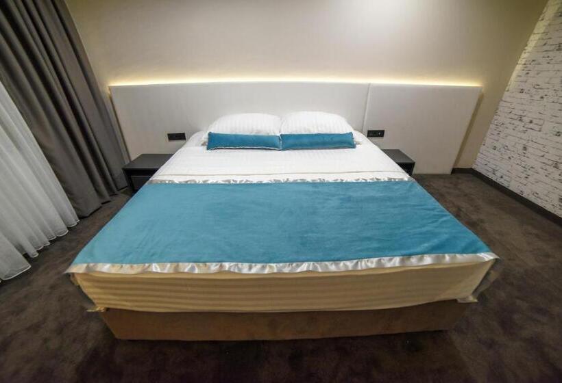 スタンダードルーム, Bavka