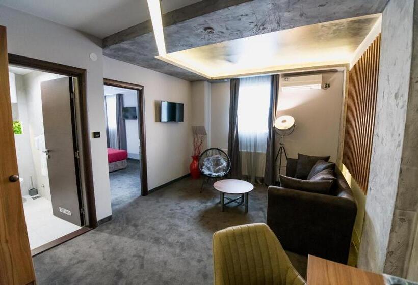 ファミリールーム, Bavka