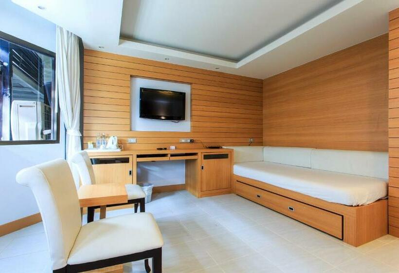 اتاق سوپریور, Chaweng Budget