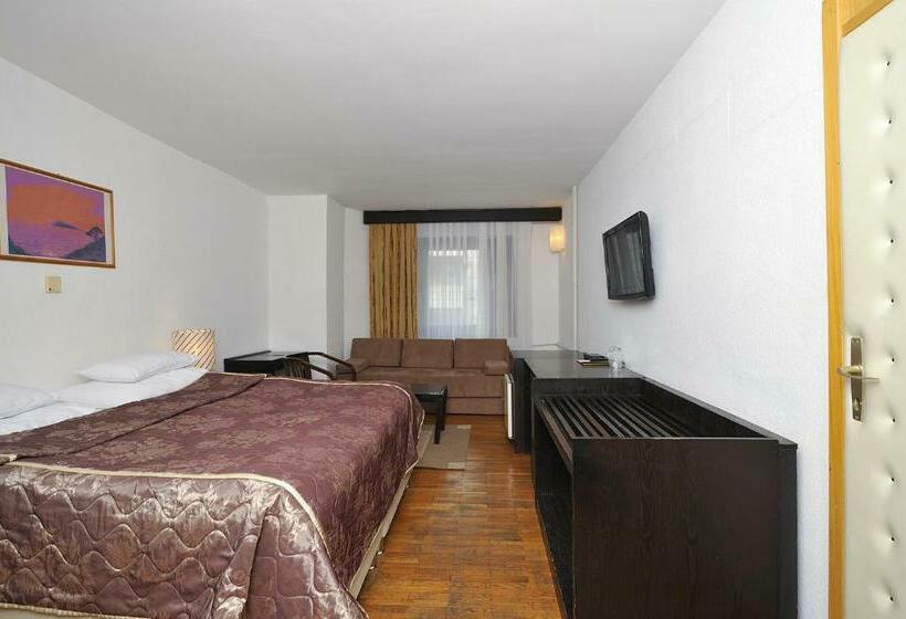 اتاق استاندارد, Club A Kopaonik