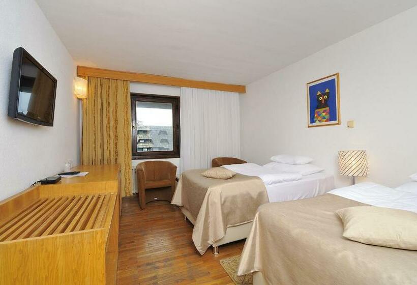 اتاق استاندارد, Club A Kopaonik