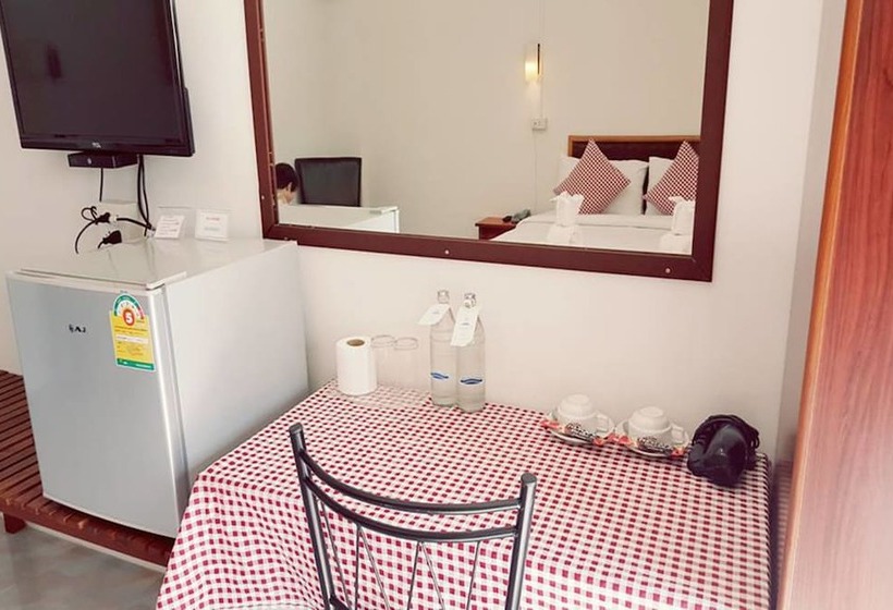 Habitació Estàndard, De Ratt