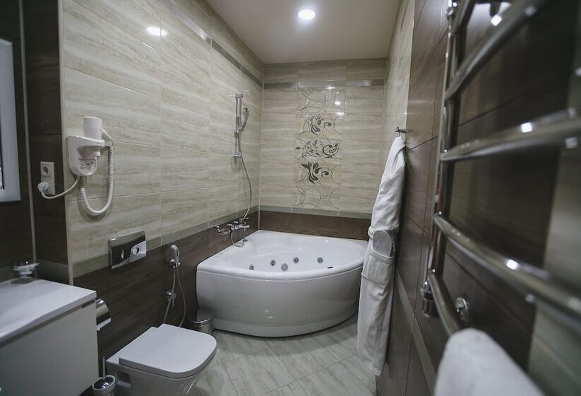 스위트, Kavkazskaya Plennitsa