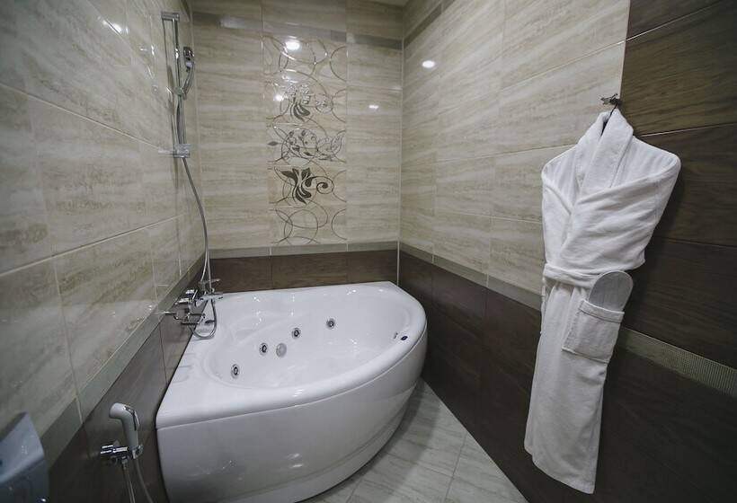 스위트, Kavkazskaya Plennitsa