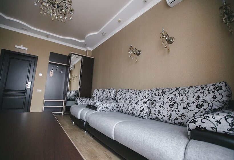 스위트, Kavkazskaya Plennitsa