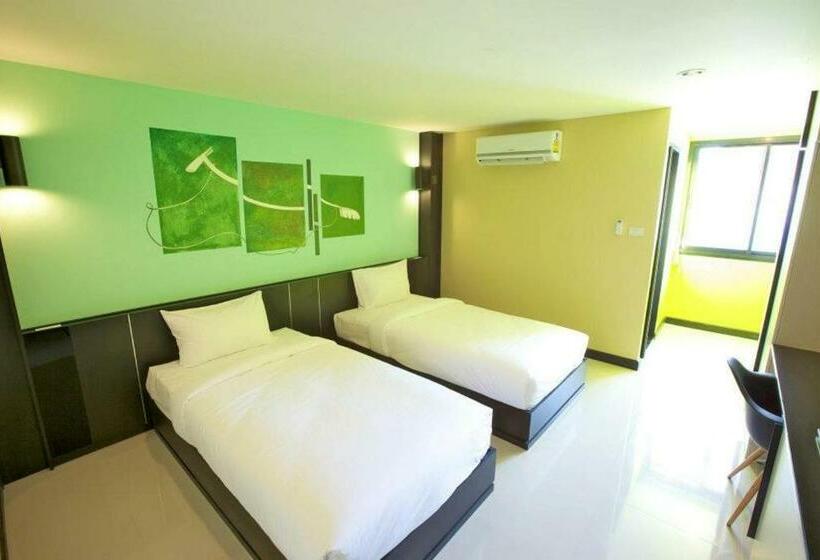 Номер Superior, Pentahug