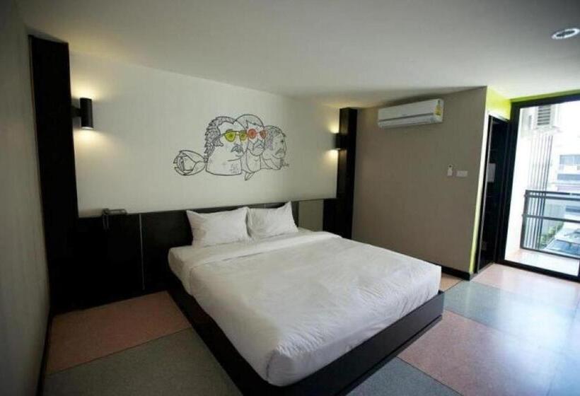 Номер Superior, Pentahug