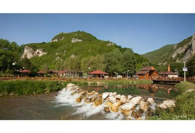 اتاق استاندارد یک نفره, Ras Pazarište