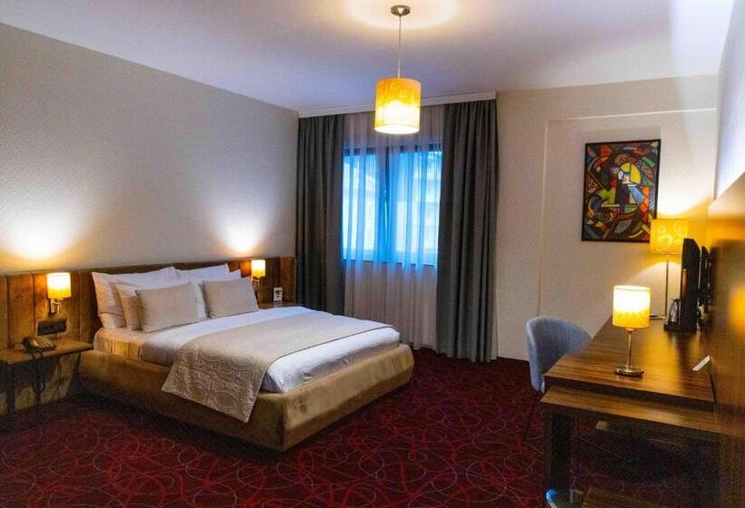 اتاق استاندارد یک نفره, Sirius