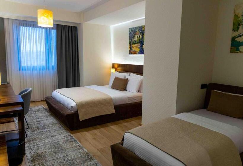 اتاق استاندارد, Sirius