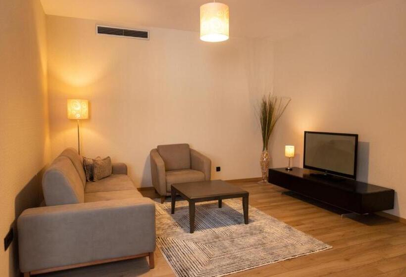 سوییت جونیور, Sirius