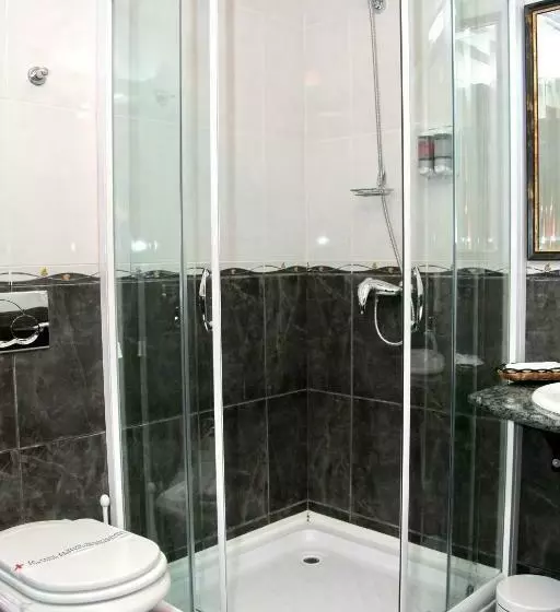 اتاق استاندارد, Villa Majur