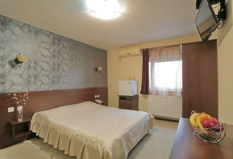 اتاق استاندارد, Motel Knez