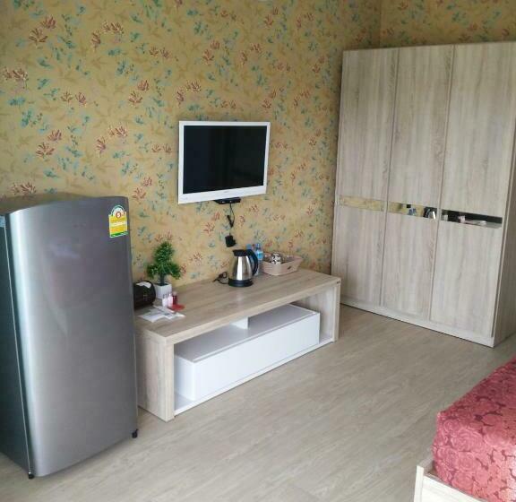 סוויטת ג'וניור דלוקס, Baan Suan Thanwalai Khon Kaen