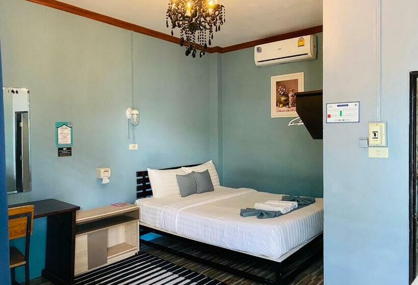 غرفة ديلوكس, Paksina