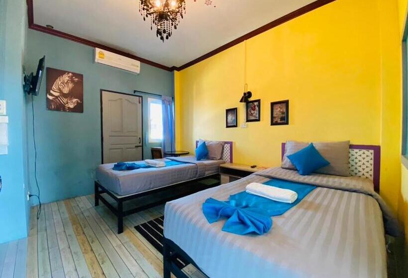 غرفة ديلوكس, Paksina