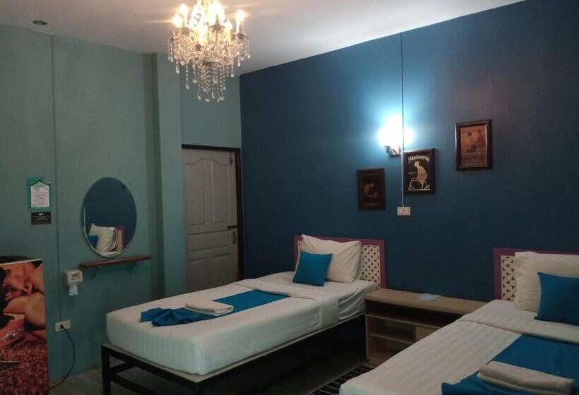 غرفة ديلوكس, Paksina