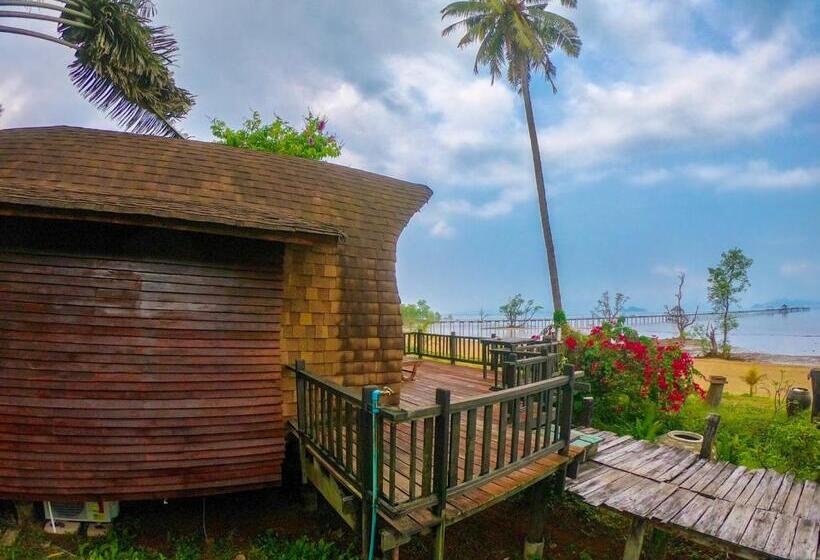 스탠다드 방갈로, The Cinnamon Art Resort And Spa