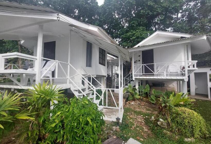 Chambre Standard Vue Piscine, White House Bailan Resort