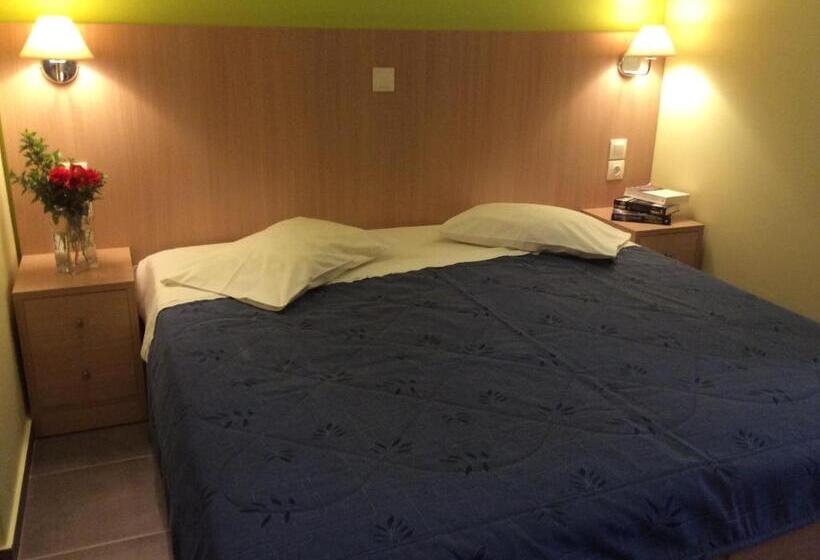 آپارتمان 2 خوابه با چشمانداز دریا, Albatross Studios