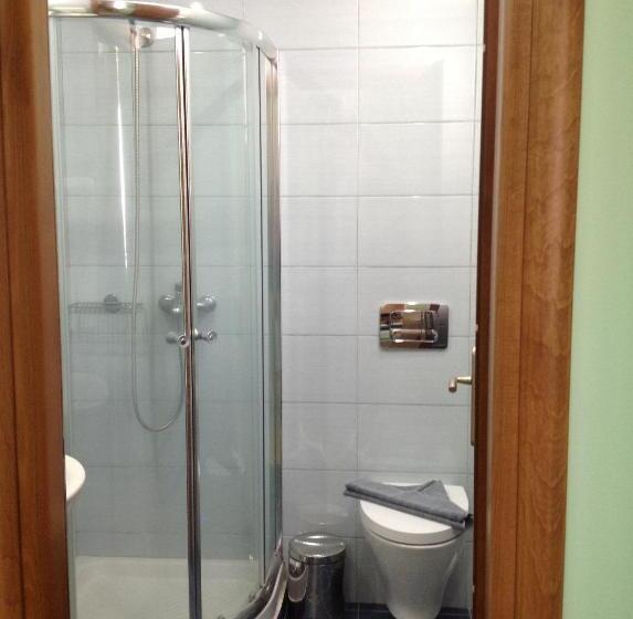 سوئیت کلاسیک, Albatross Studios