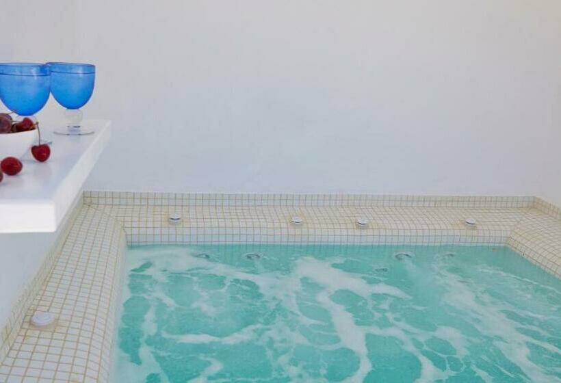 Chambre Duplex, Amaya Selection Of Villas