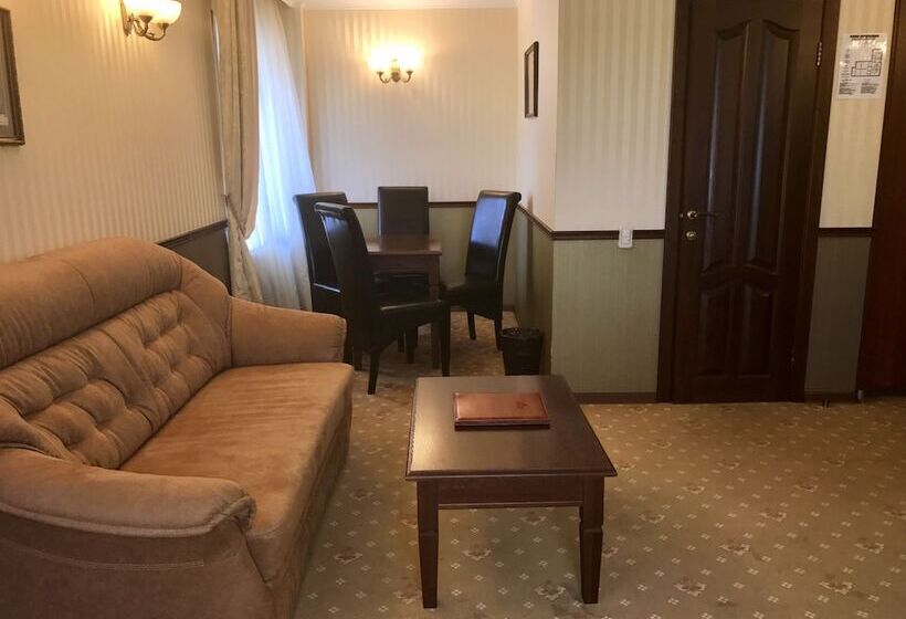 اتاق سوپریور, Guest House Sibirskiy