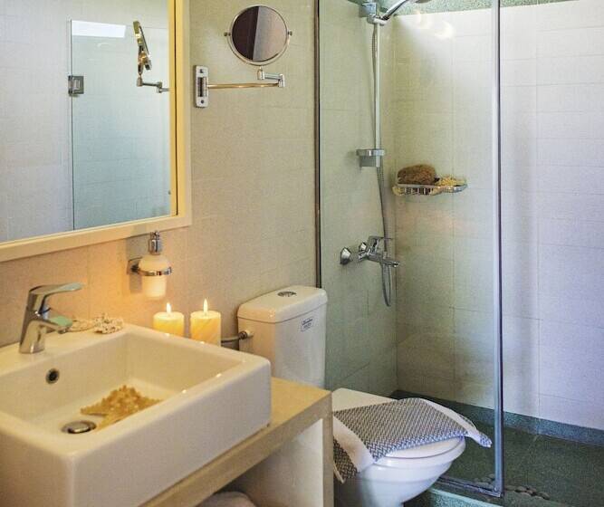 海の見えるスタンダードスタジオ, Nereids Apartments