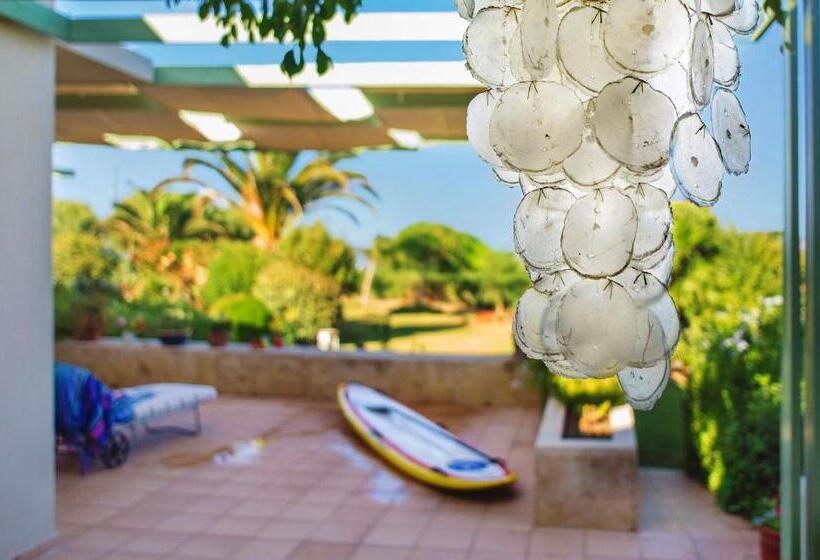 海の見えるスタンダードスタジオ, Nereids Apartments