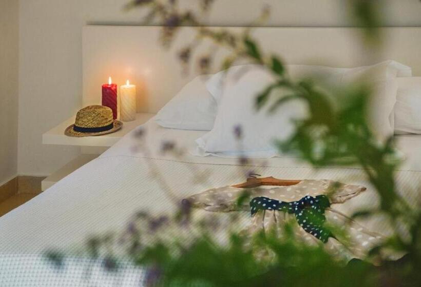 Семейные Апартаменты, Nereids Apartments