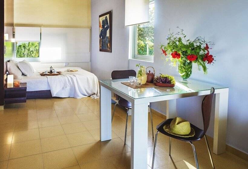 海の見えるスタンダードスタジオ, Nereids Apartments