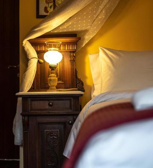 חדר דלוקס, Proselinos