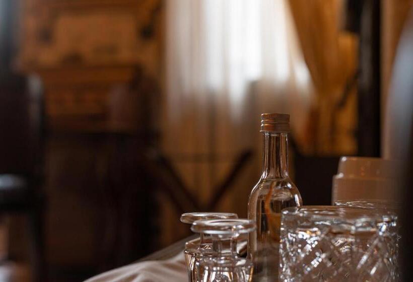 חדר סטנדרט עם מיטת קינג, Proselinos