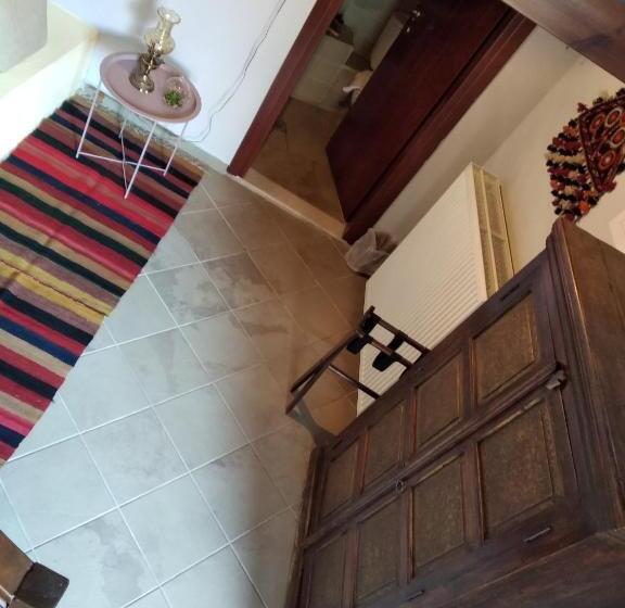 חדר סטנדרט, Proselinos