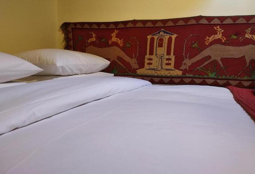 חדר סטנדרט, Proselinos