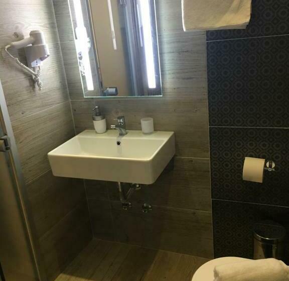 컴포트 트리플 룸, Siviris Golden Beach