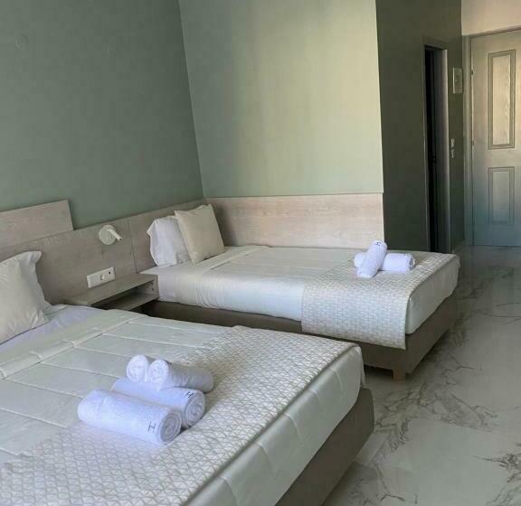 컴포트 트리플 룸, Siviris Golden Beach