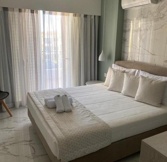 패밀리 스위트, Siviris Golden Beach