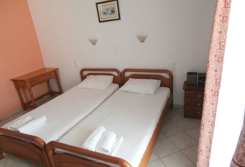 Студия Стандарт, Studios Spiros Parga