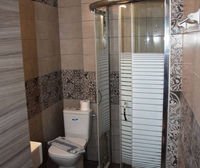 Студия Superior, Studios Spiros Parga