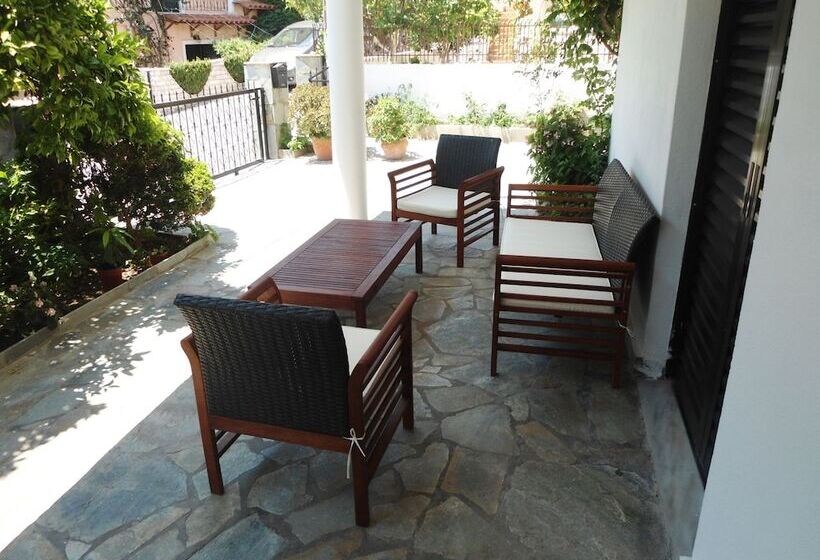 Апартаменты Superior 2 Спальни, Studios Spiros Parga