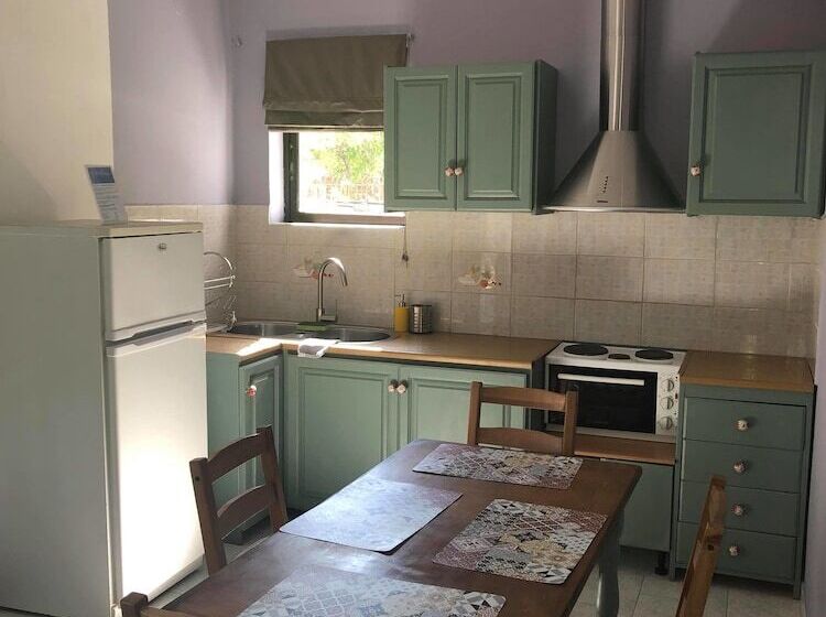 Апартаменты Superior 2 Спальни, Studios Spiros Parga