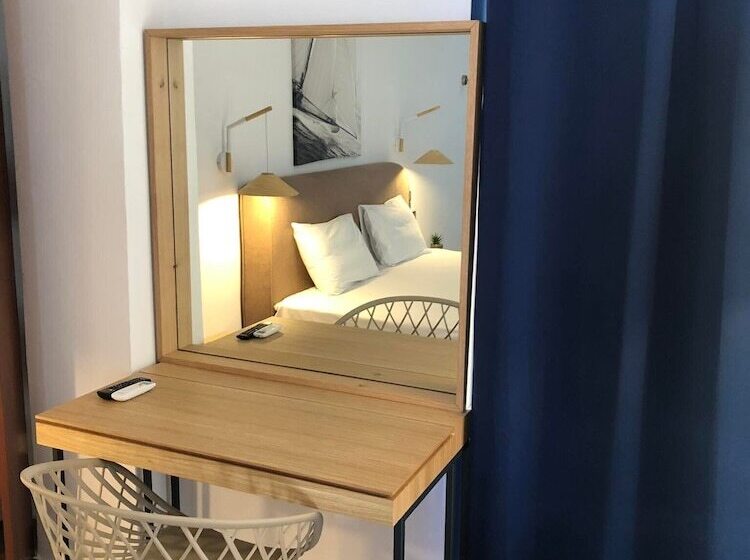 Студия Superior, Studios Spiros Parga