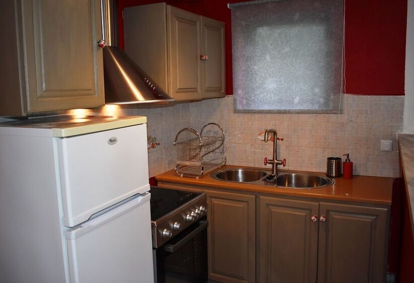 Апартаменты Superior 2 Спальни, Studios Spiros Parga