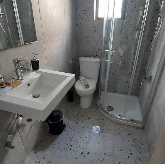 Студия Стандарт, Studios Spiros Parga