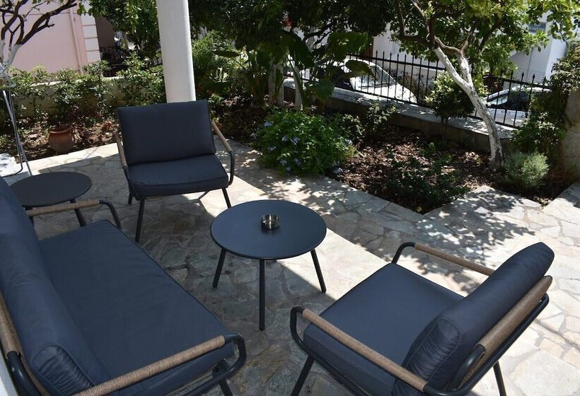 Апартаменты Superior 2 Спальни, Studios Spiros Parga