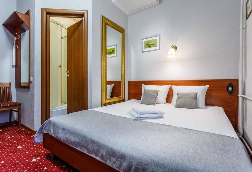 اتاق استاندارد, Mayak Hotel