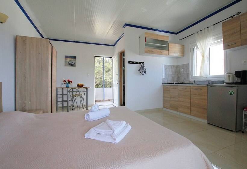 סטודיו סטנדרט מיטה זוגית, Paradis Studios